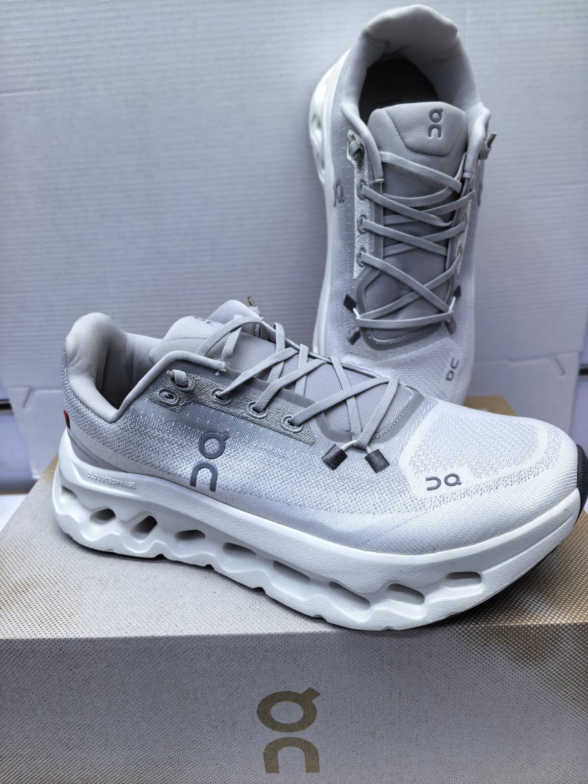 Ladies brand shoes