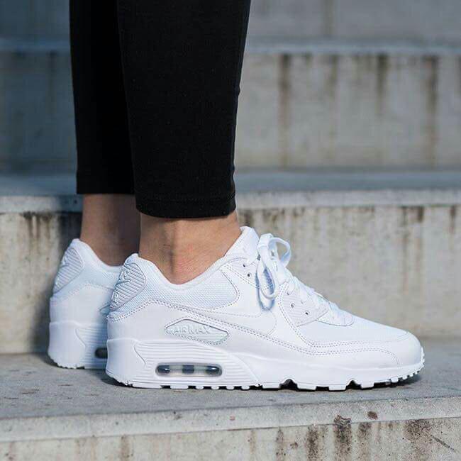 Ladies brand shoes