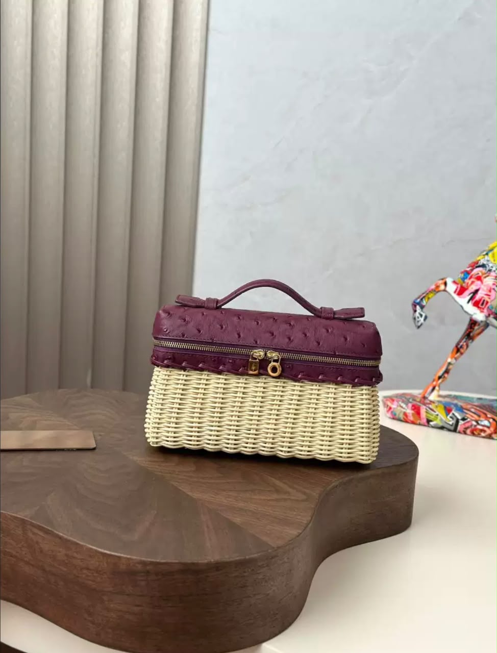 Brand  ladies  bag
