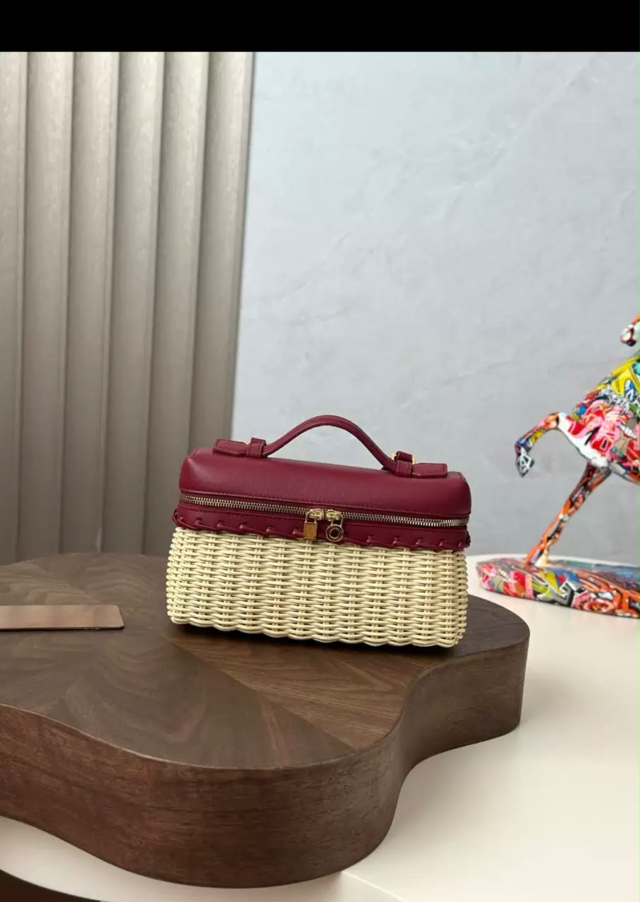 Brand  ladies  bag