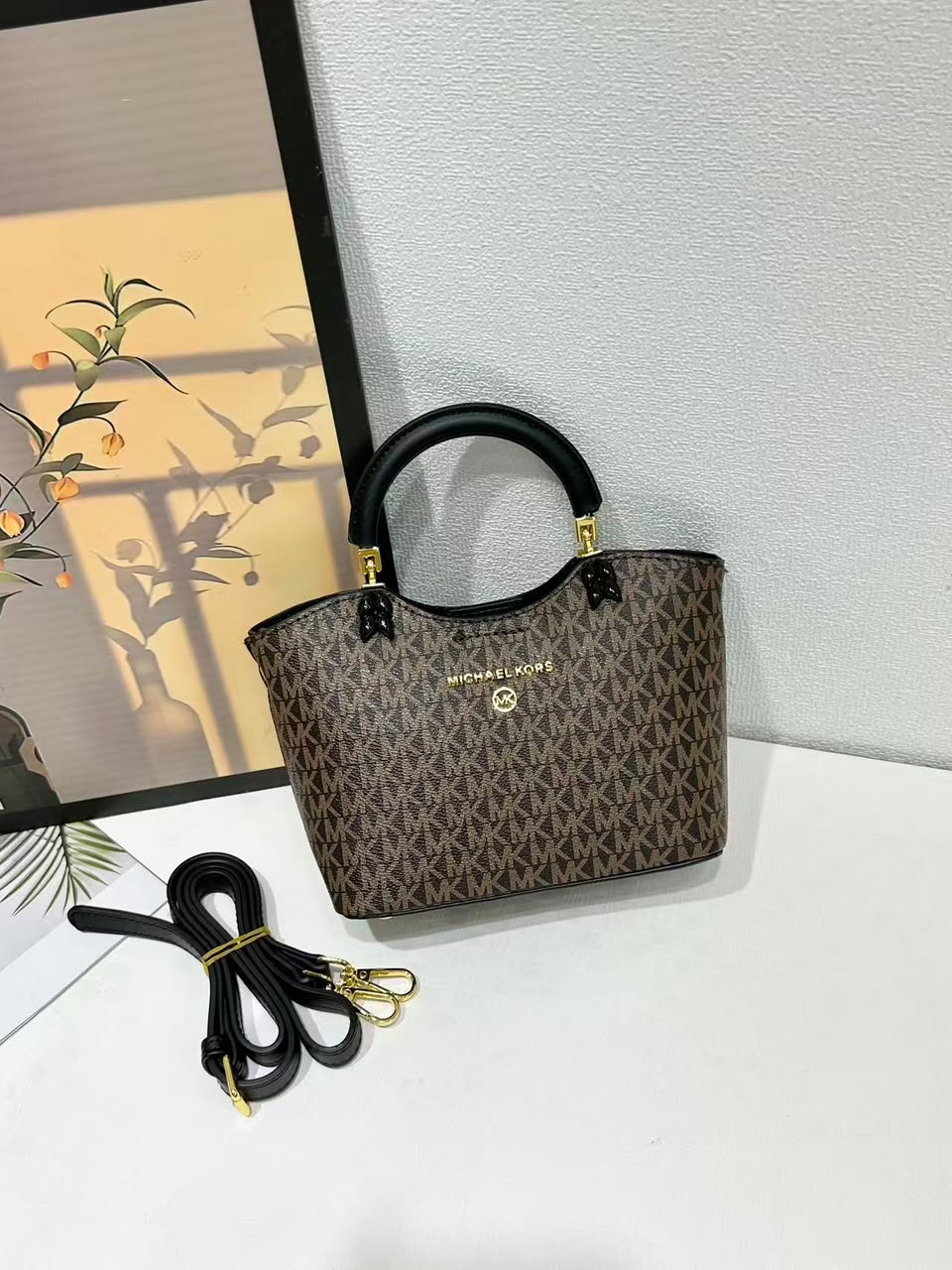 Brand  ladies  bag