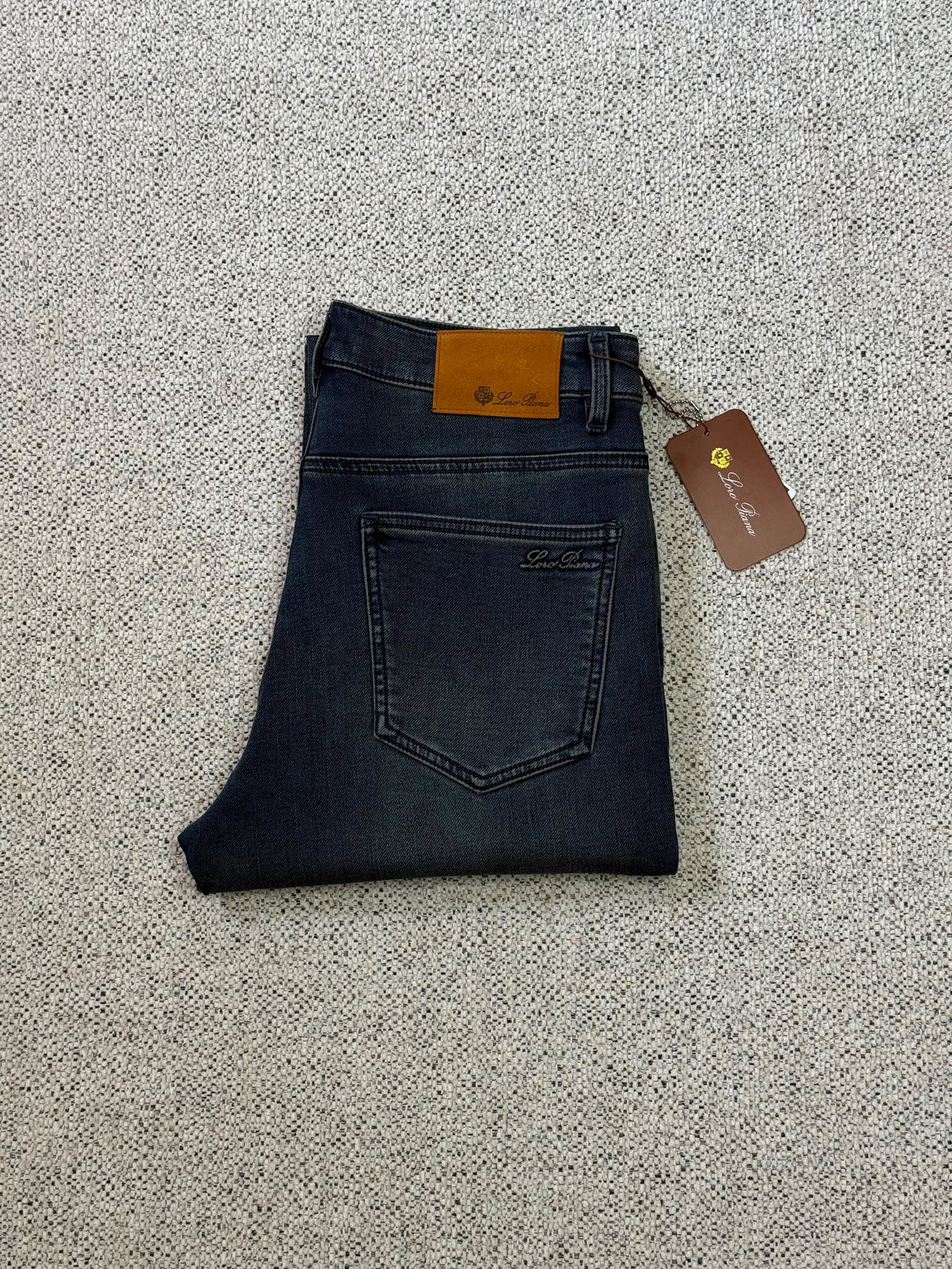 Brand cloth