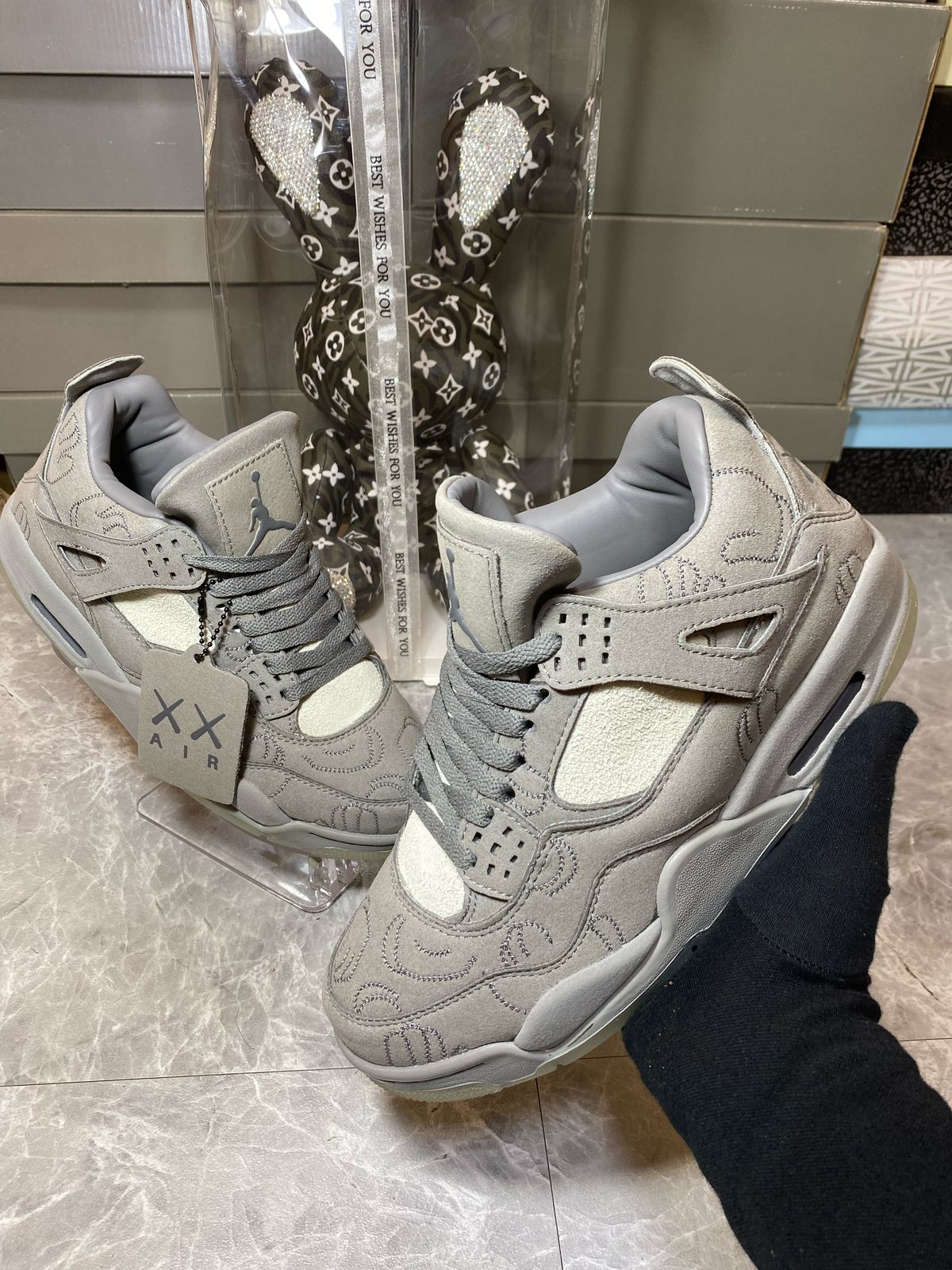 Brand  shoes