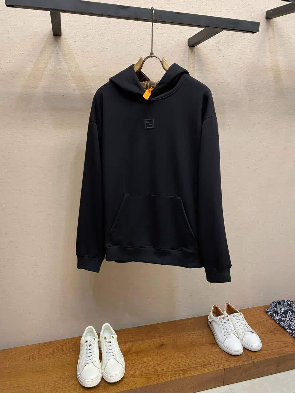 Brand cloth