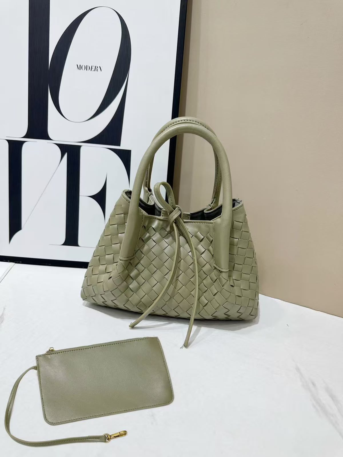 Brand  ladies  bag