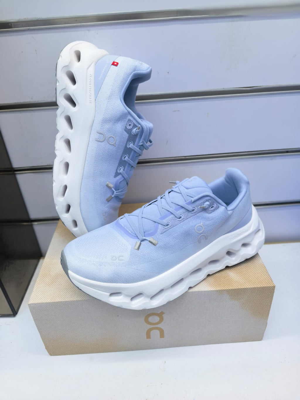 Ladies brand shoes