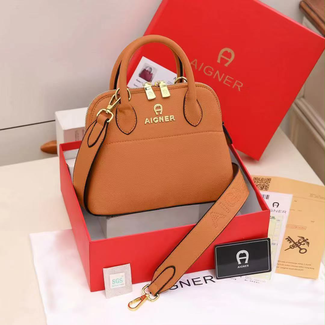 Brand  ladies  bag