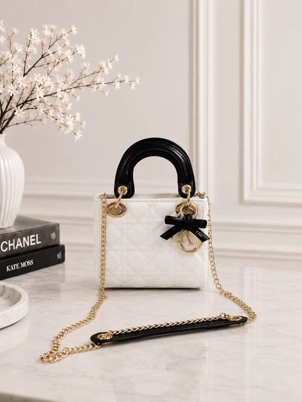 Brand  ladies  bag