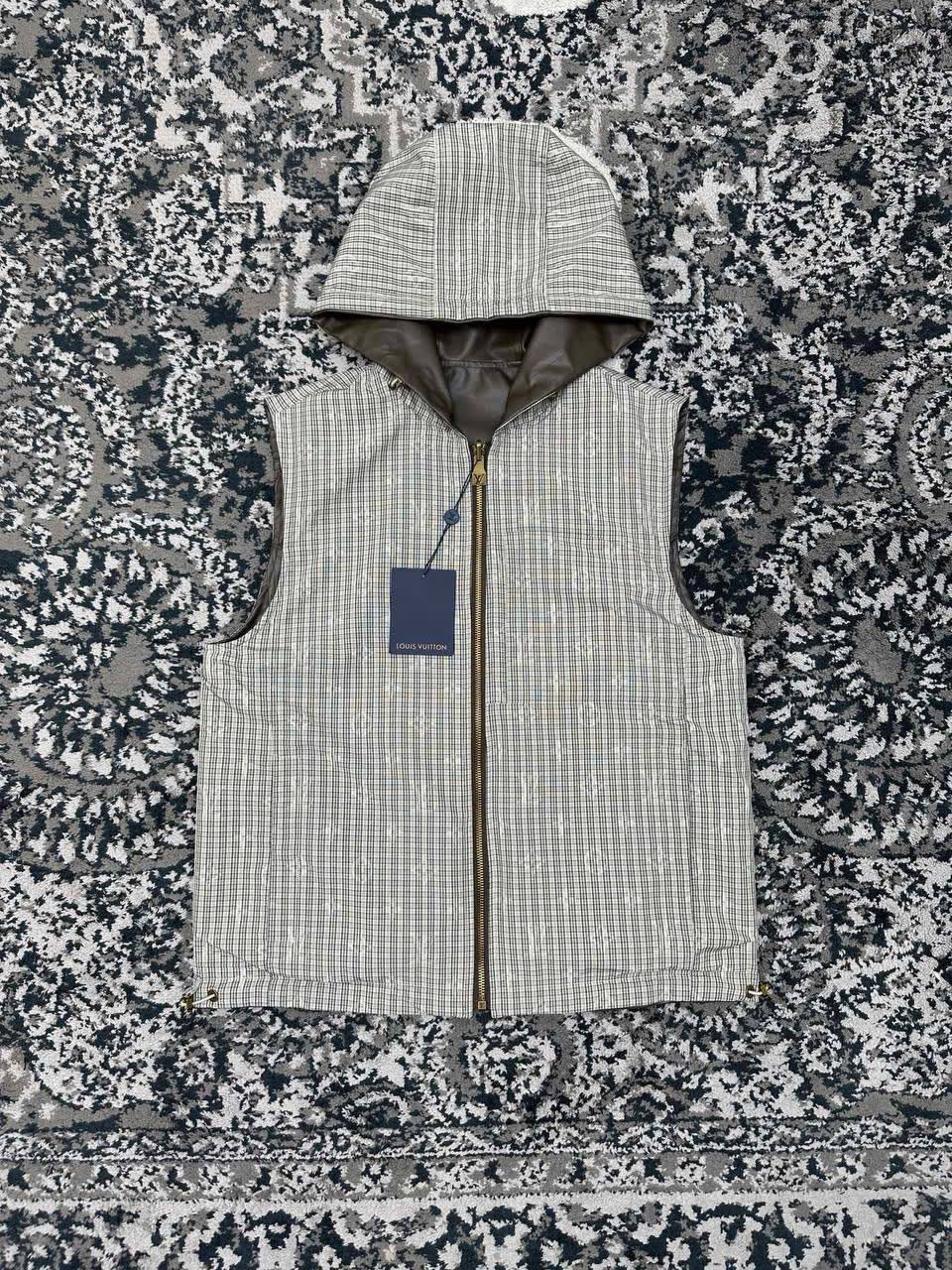 Brand cloth