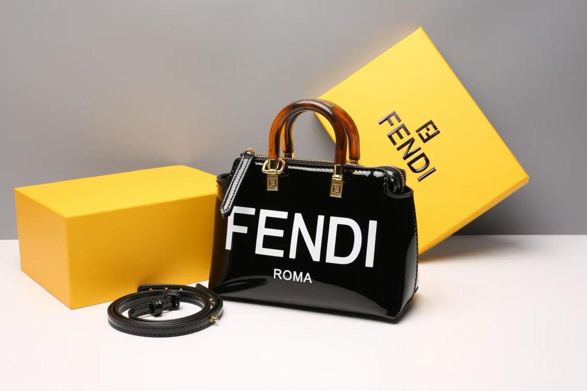 Brand  ladies  bag