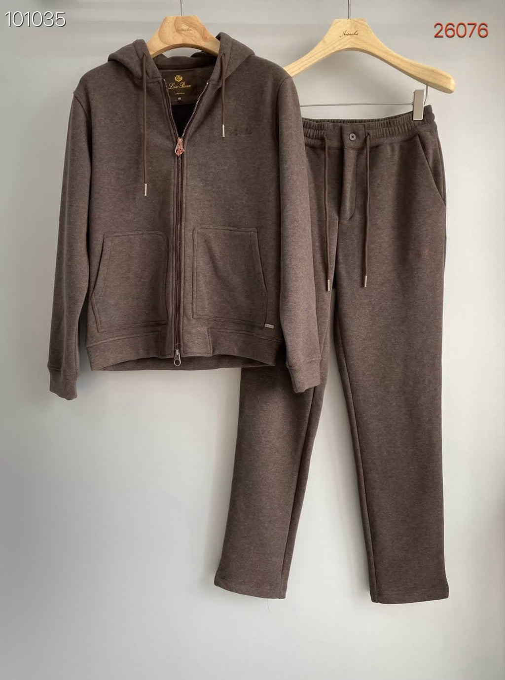 Brand cloth