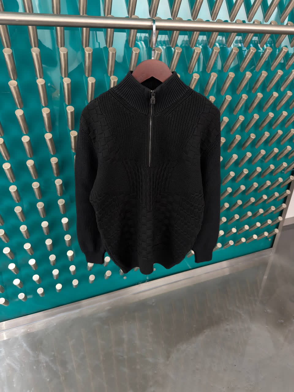 Brand cloth