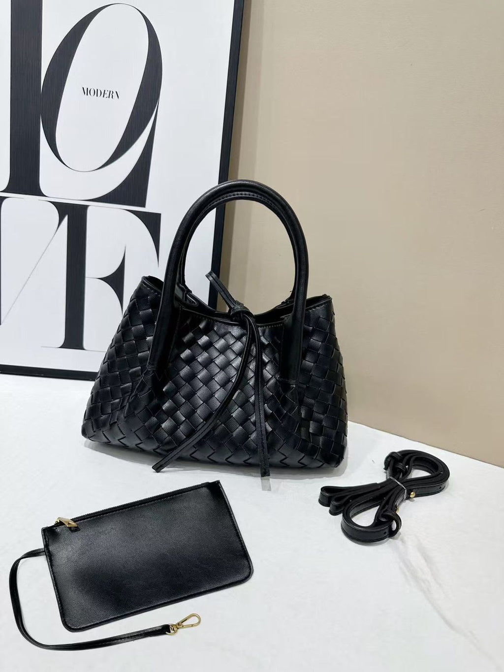 Brand  ladies  bag